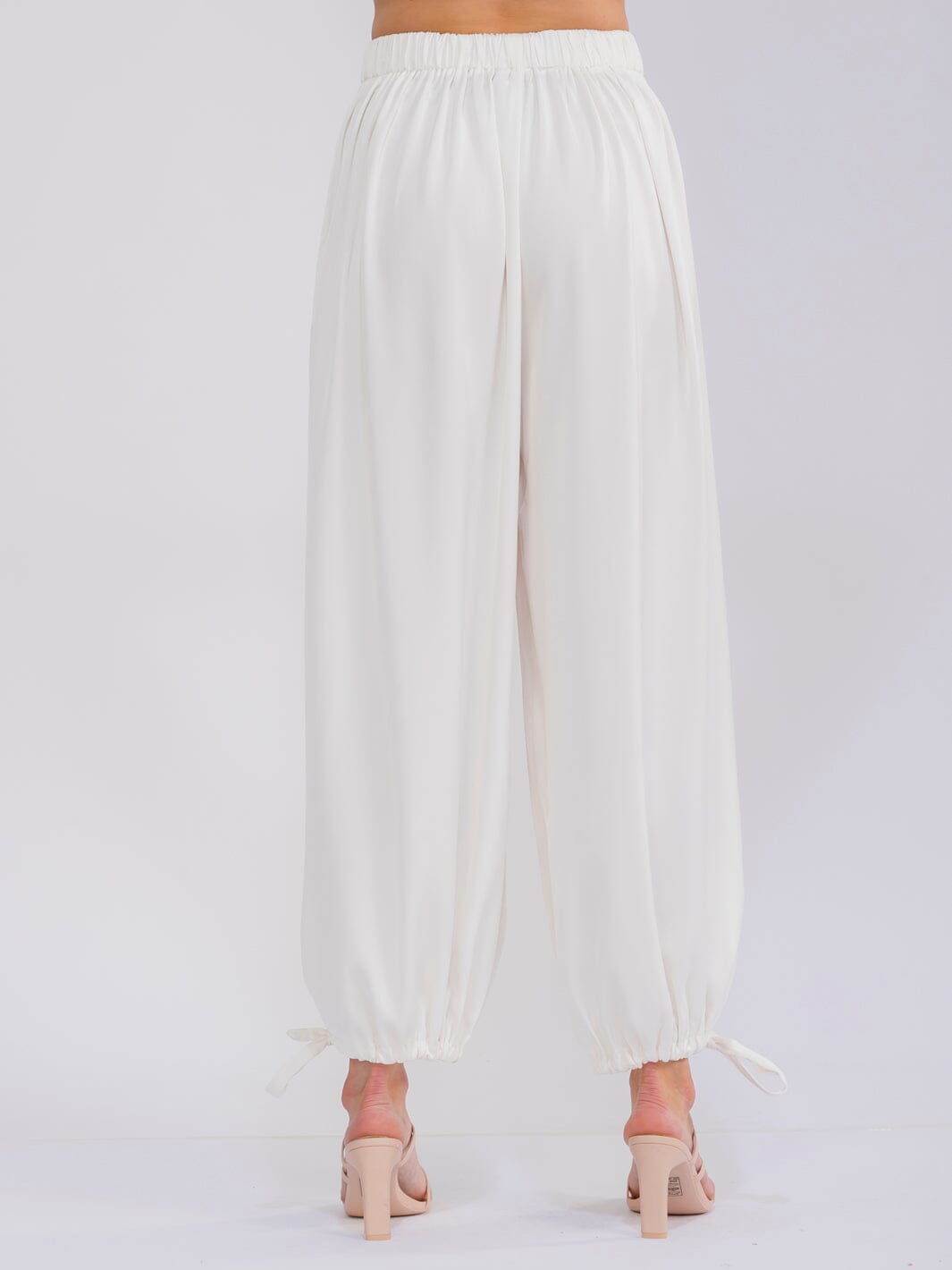 WOMEN'S ELASTIC WAIST FRONT POCKETS JOGGER LEG PANTS