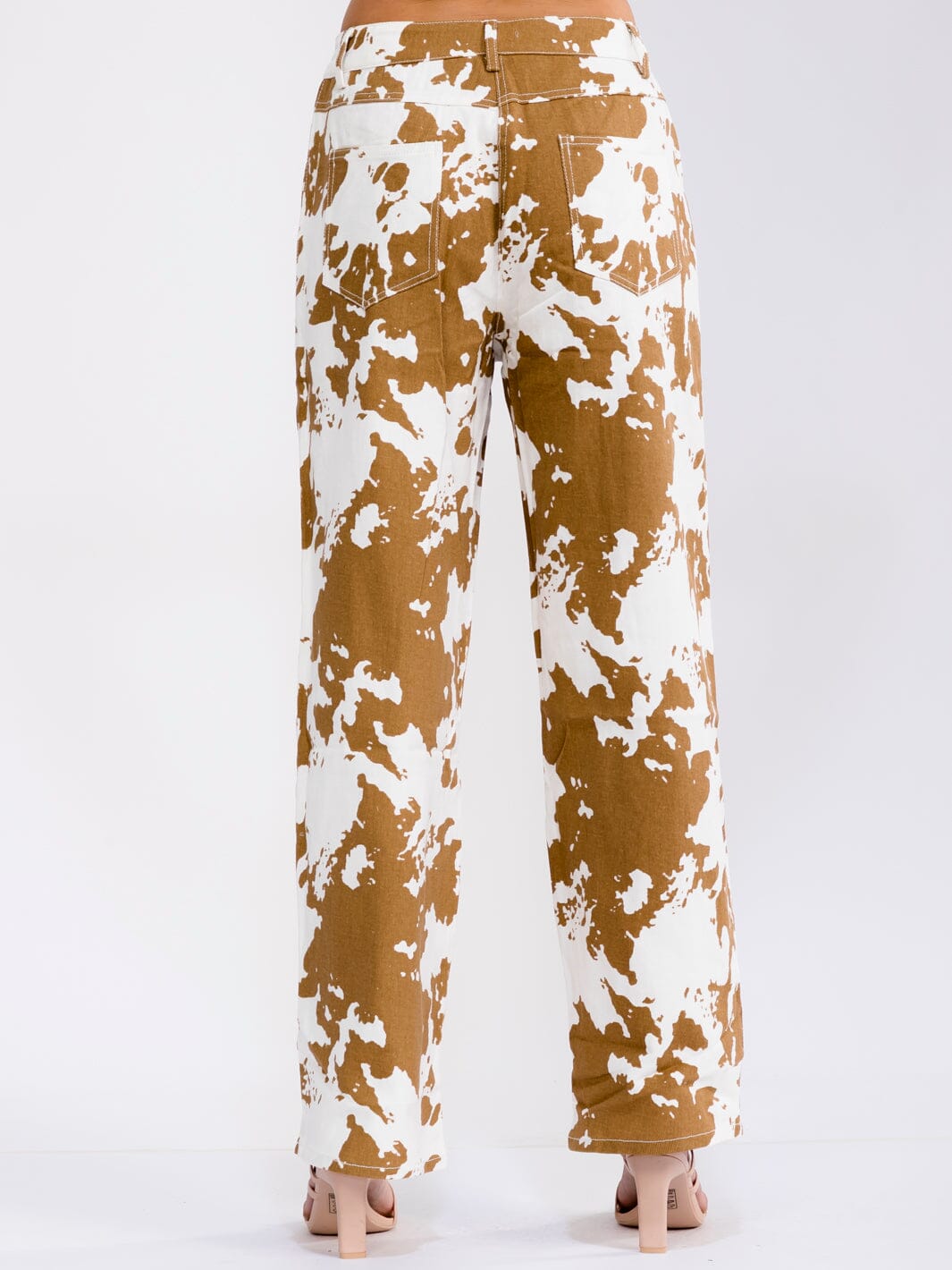 WOMEN'S BUTTON CLOSURE POCKETS ANIMAL PRINT STRAIGHT LEG DENIM PANTS