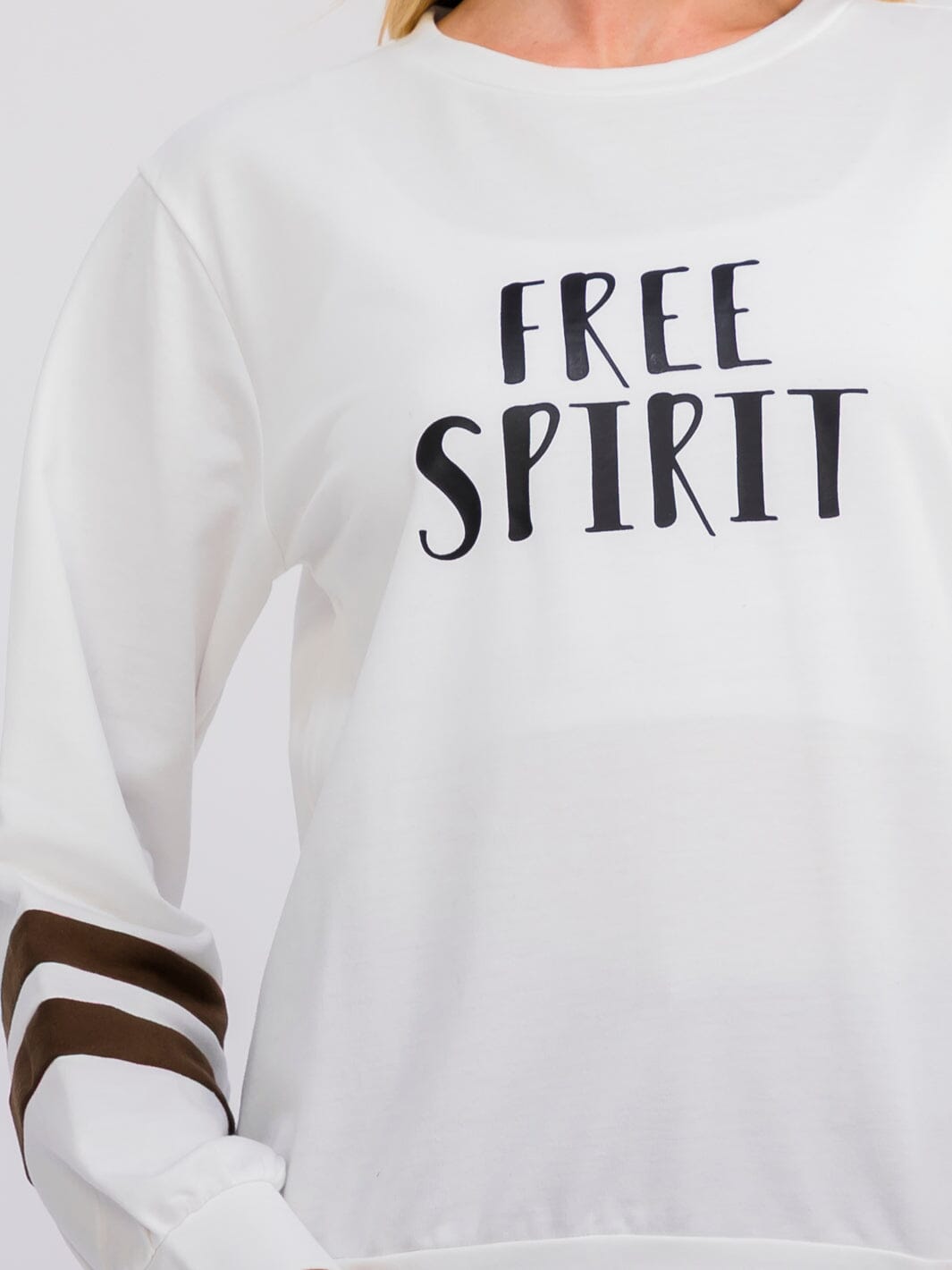 WOMEN'S LONG SLEEVE FREE SPIRIT GRAPHIC TOP