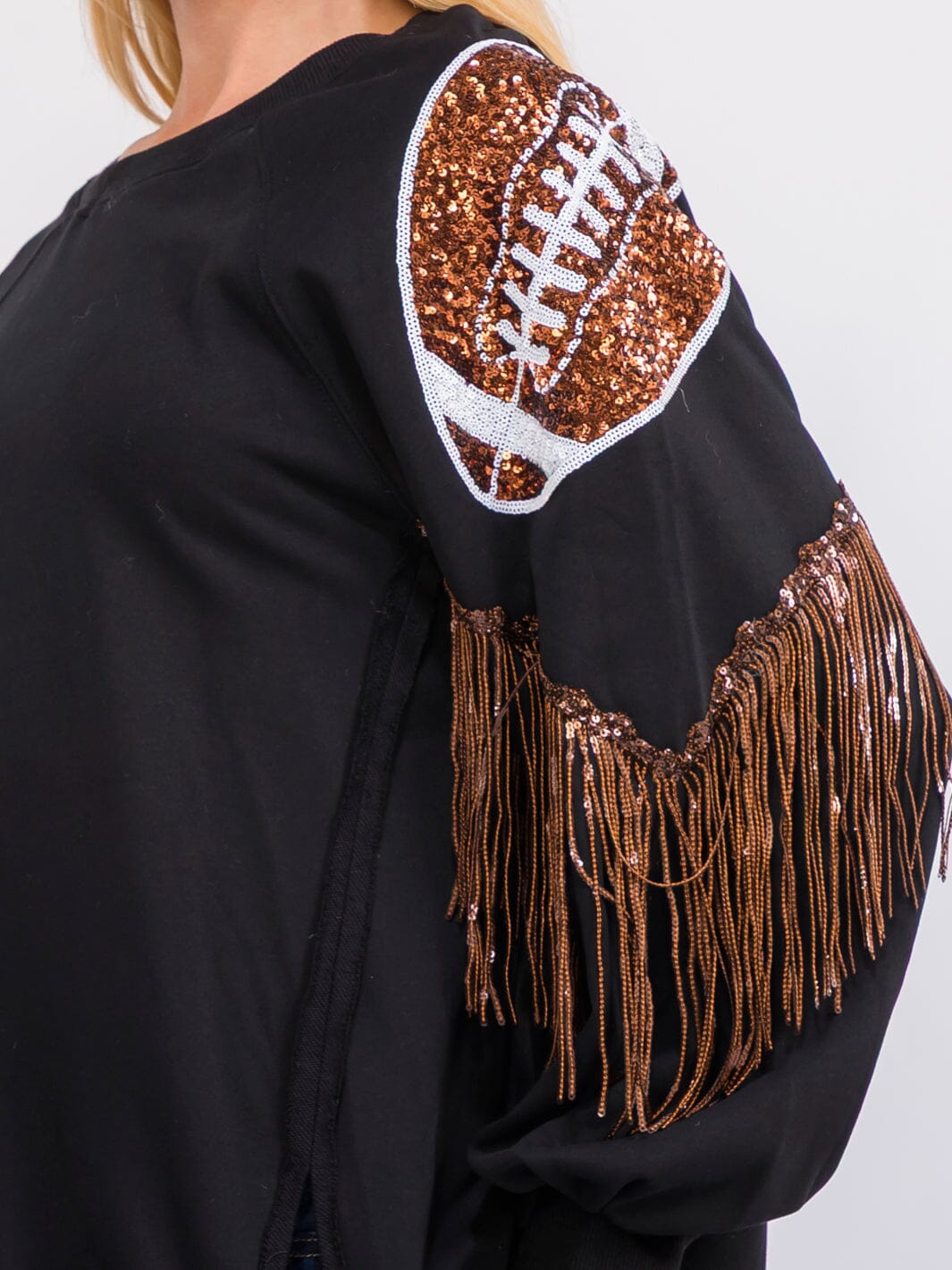 WOMEN'S LONG SLEEVE GAME DAY SEQUINS GRAPHIC PULLOVER SWEATER