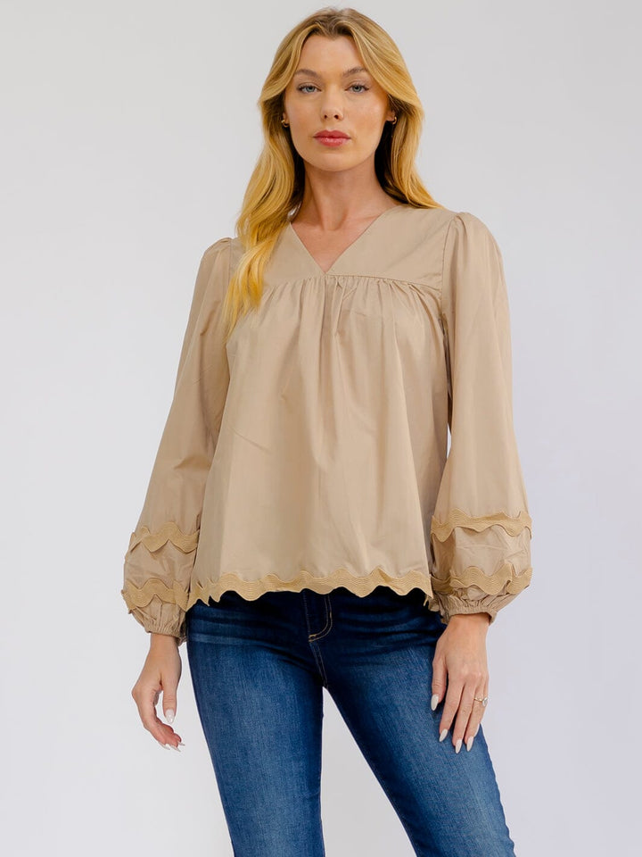 WOMEN'S LONG SLEEVE V-NECK TRIM DETAILED TUNIC BLOUSE