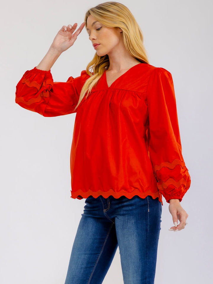 WOMEN'S LONG SLEEVE V-NECK TRIM DETAILED TUNIC BLOUSE