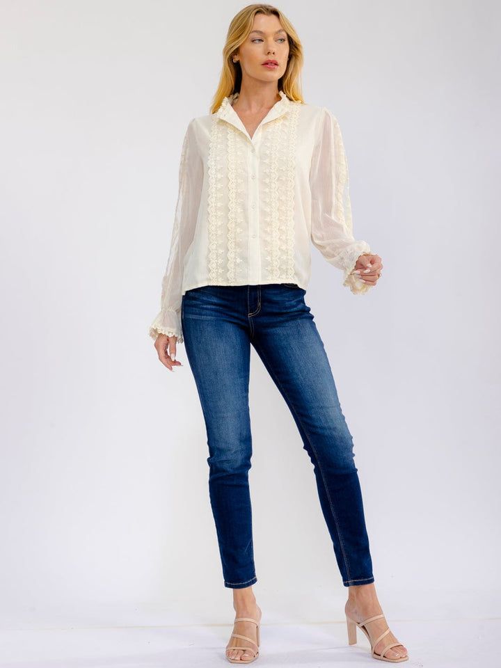 WOMEN'S LONG SLEEVE V-NECK BUTTON UP EMBROIDERY DETAILED BLOUSE