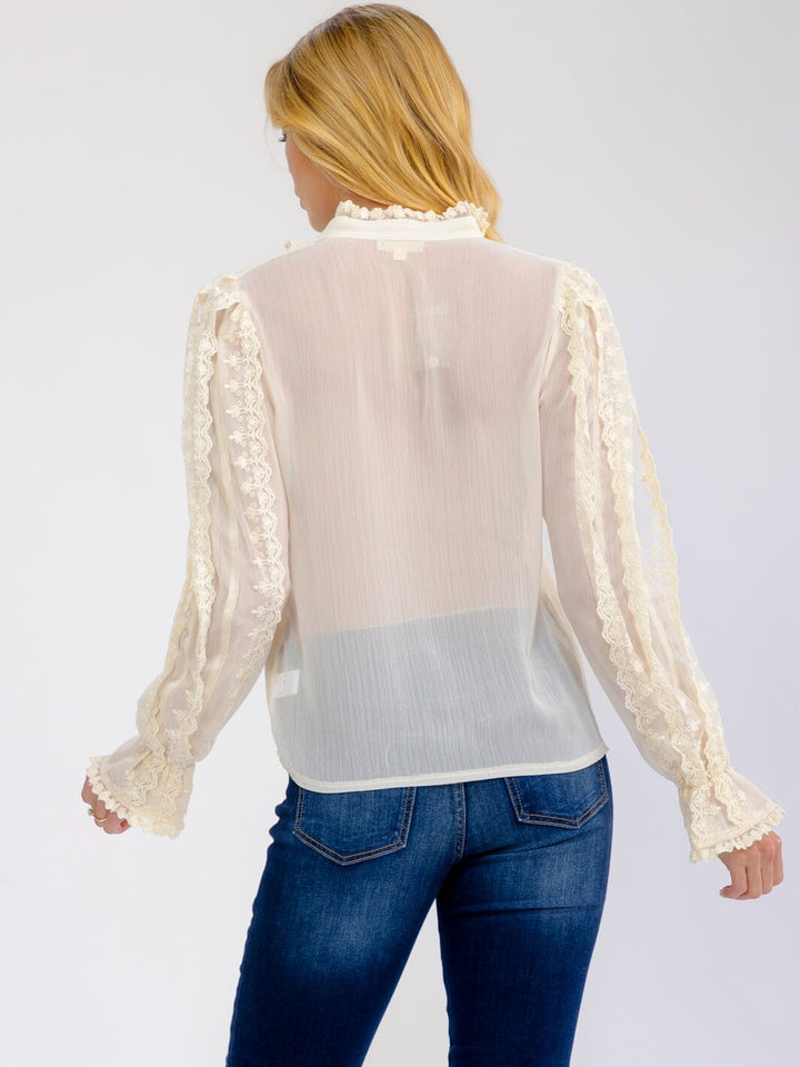 WOMEN'S LONG SLEEVE V-NECK BUTTON UP EMBROIDERY DETAILED BLOUSE