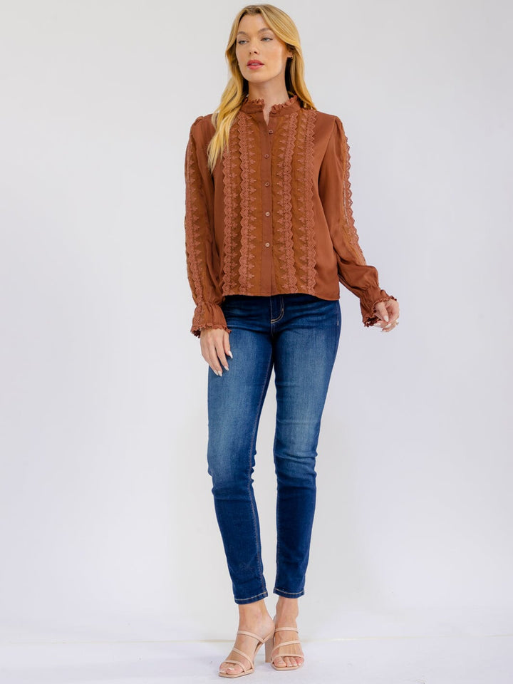 WOMEN'S LONG SLEEVE V-NECK BUTTON UP EMBROIDERY DETAILED BLOUSE
