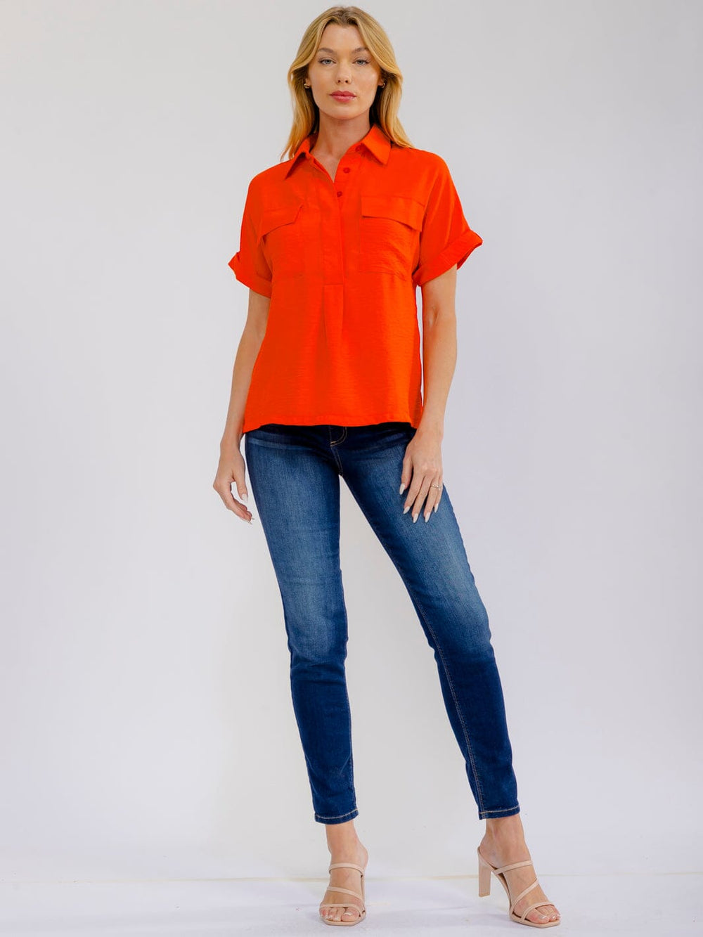 WOMEN'S SHORT SLEEVE BUTTON UP FRONT POCKETS BLOUSE
