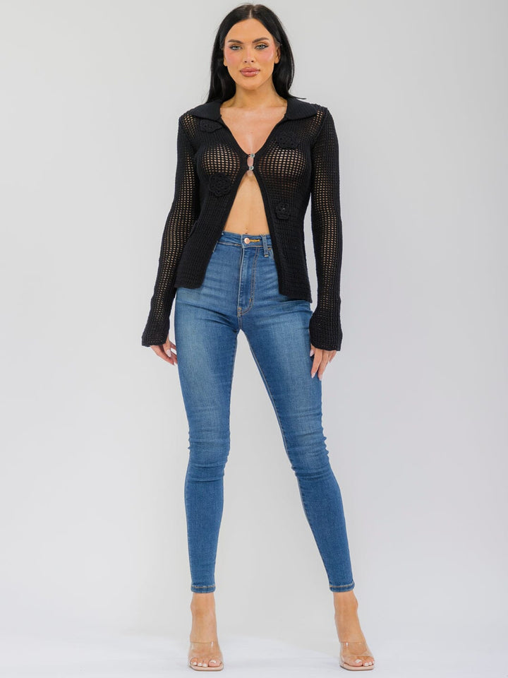 WOMEN'S LONG SLEEVE BUTTON CLOSURE FLOWER CROCHET TOP