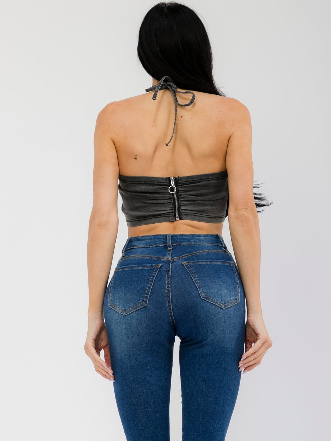 WOMEN'S SLEEVELESS HALTER NECK WASHED STRETCHED DENIM CROP TOP