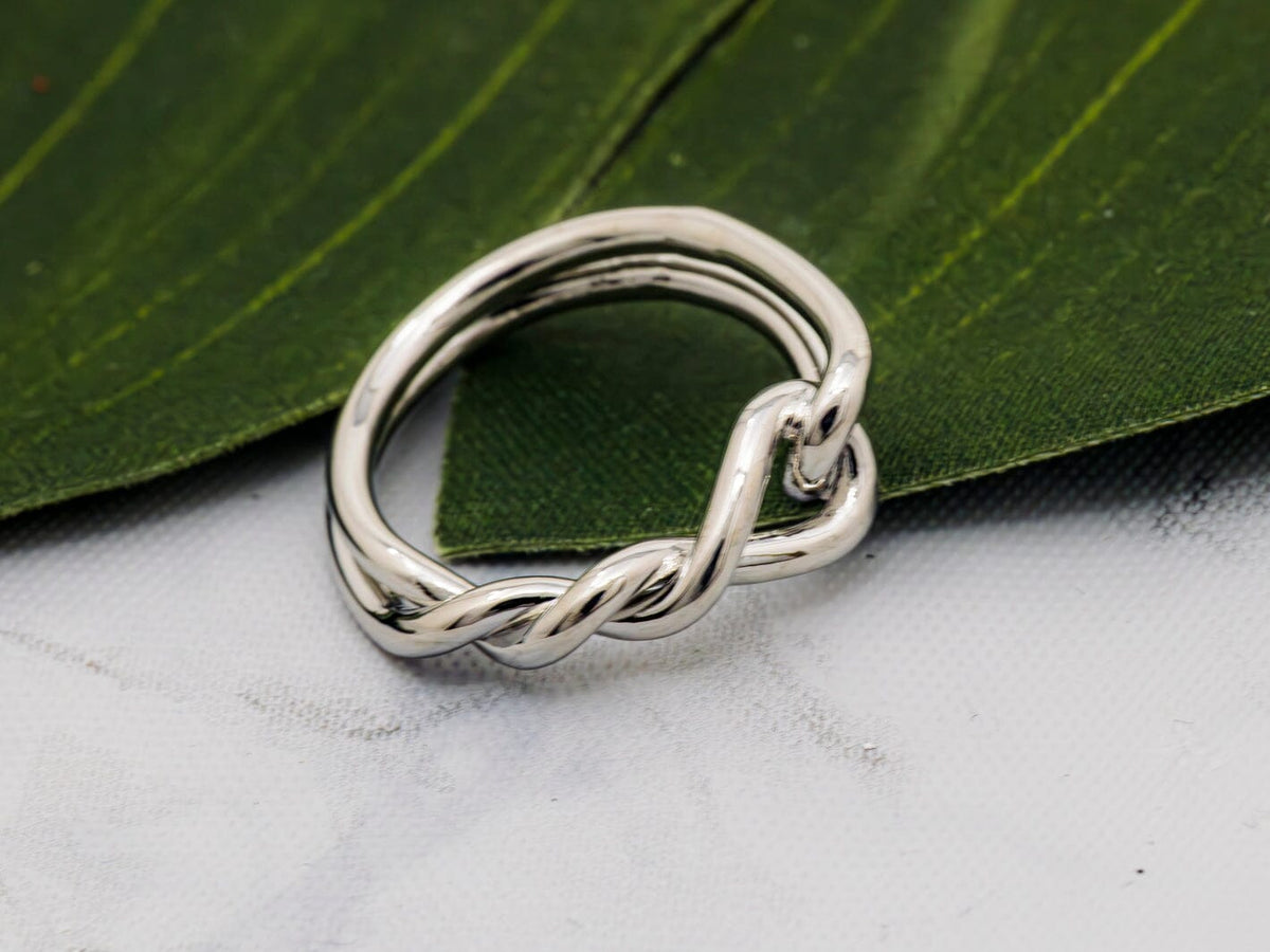 FASHION SILVER CABLE RING