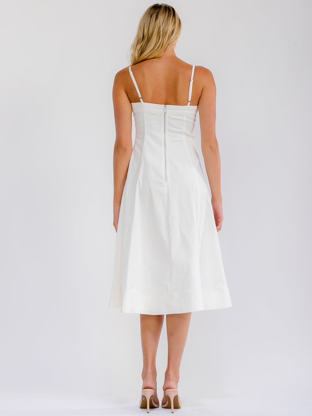 WOMEN'S SLEEVELESS SQUARE NECK FIT & FLARE DENIM STRETCH MIDI DRESS