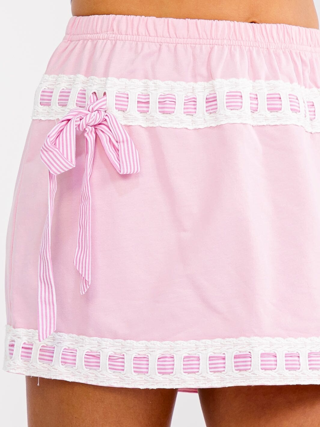 WOMEN'S ELASTIC WAIST BOWS DETAILED MINI SKIRT