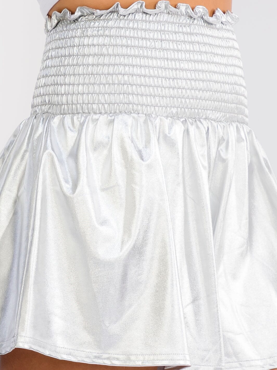 WOMEN'S ELASTIC WAIST METALLIC MINI SHORTS