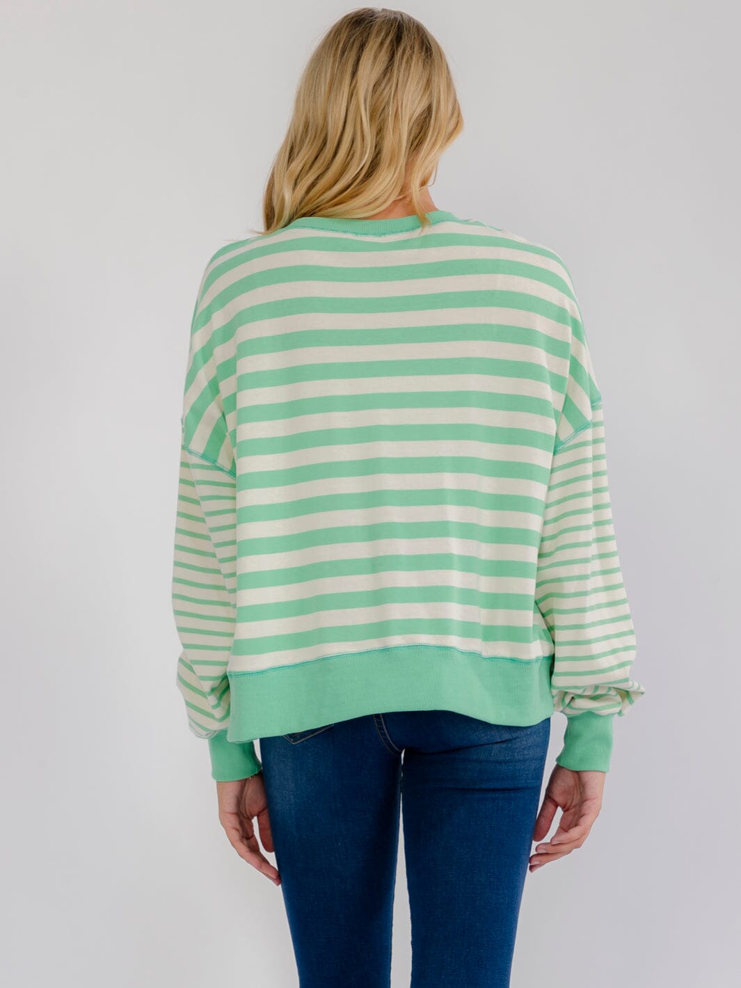 WOMEN'S LONG SLEEVE SEQUINS GRAPHIC PULLOVER STRIPES SWEATER