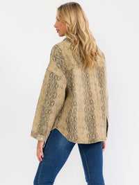 WOMEN'S LONG SLEEVE BUTTON UP FRONT POCKET SNAKE PRINT DENIM JACKET