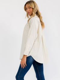 WOMEN'S LONG SLEEVE BUTTON UP FRONT POCKETS OVERSIZED STRIPES SHIRT