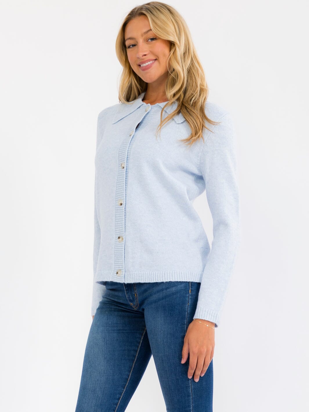 WOMEN'S LONG SLEEVE BUTTON UP SWEATER