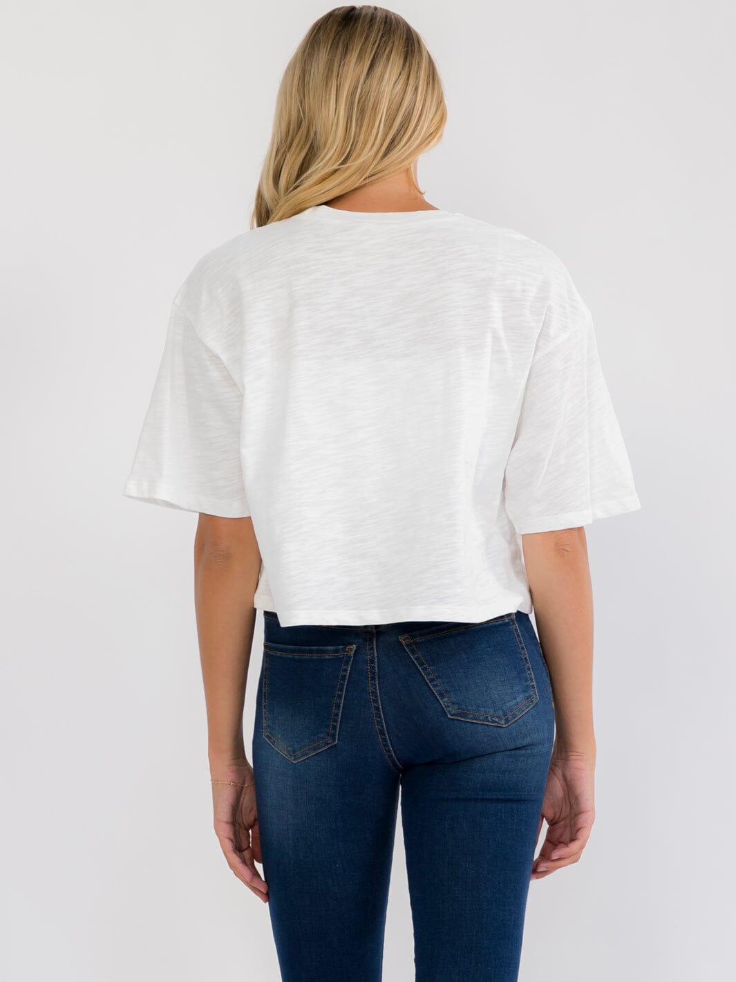 WOMEN'S SHORT SLEEVE EASTER PRINT BASIC SHIRT