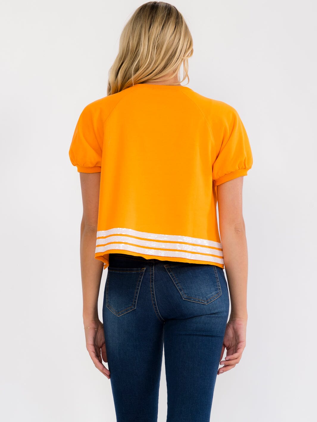 WOMEN'S SHORT SLEEVE COLORBLOCK GAME DAY GRAPHIC TOP