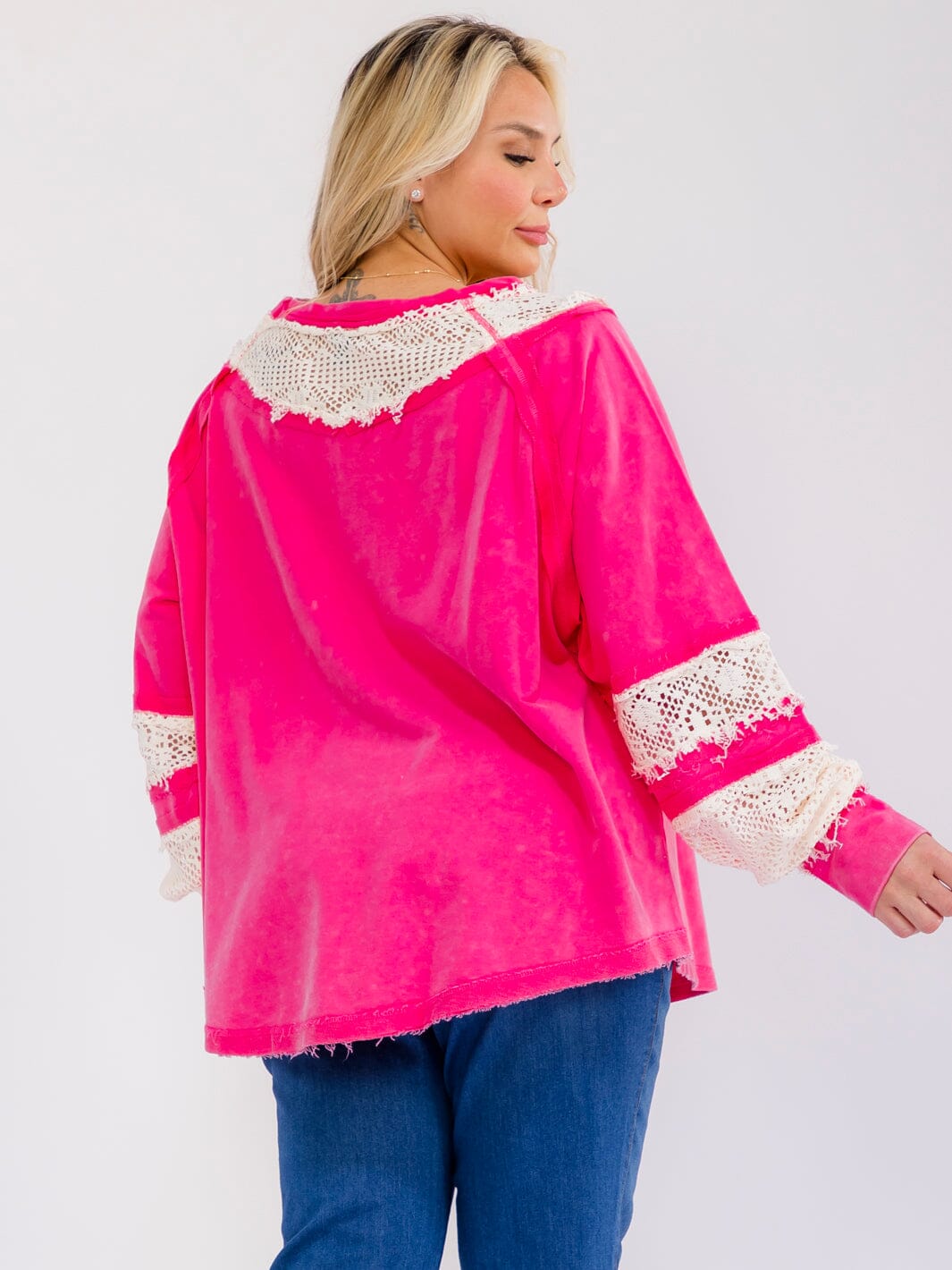 PLUS SIZE LONG SLEEVE CROCHET CONTRAST LOOSE FIT COLORBLOCK TOP