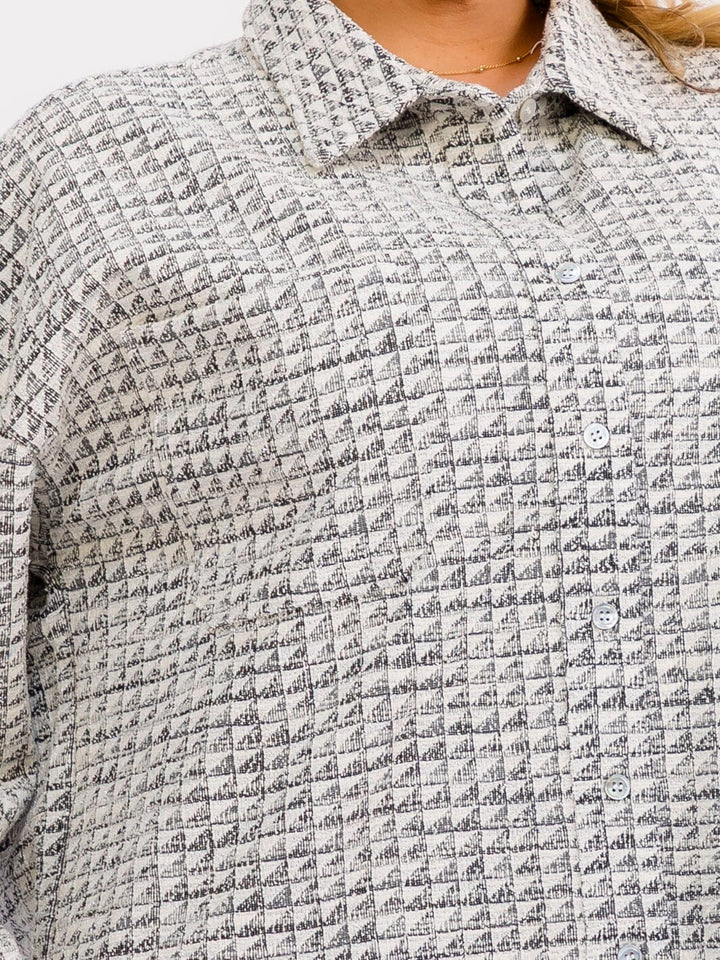 PLUS SIZE LONG SLEEVE BUTTON UP FRONT POCKETS SHIMMER TWEED JACKET