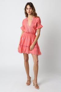 ******WOMEN'S SHORT SLEEVE V-NECK ELASTIC WAIST CROCHET DETAILED MINI DRESS