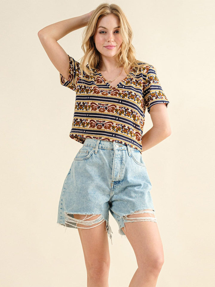 WOMEN'S SHORT SLEEVE V-NECK MULTI PRINT BLOUSE