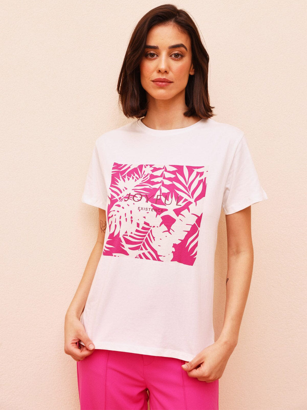 WOMEN'S SHORT SLEEVE GRAPHIC BASIC T-SHIRT