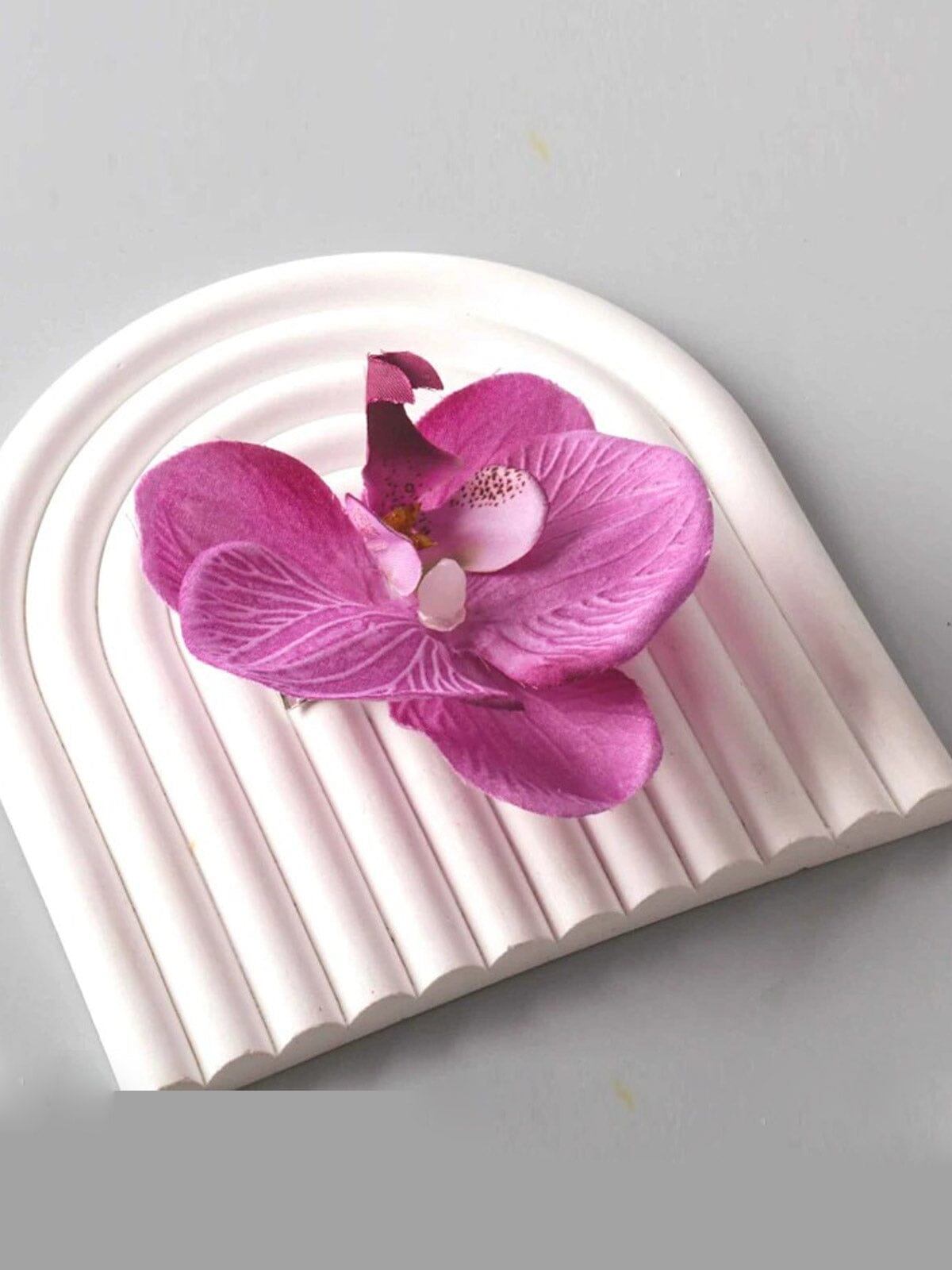 FASHION ASSORTED COLORS FLOWER HAIR CLIPS