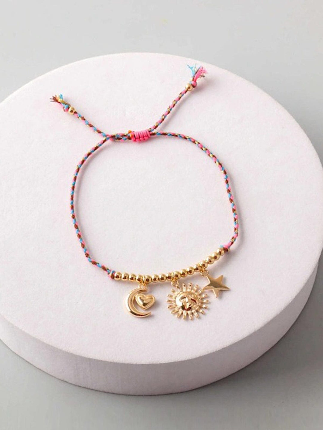 FASHION ASSORTED PENDANT BRACELET