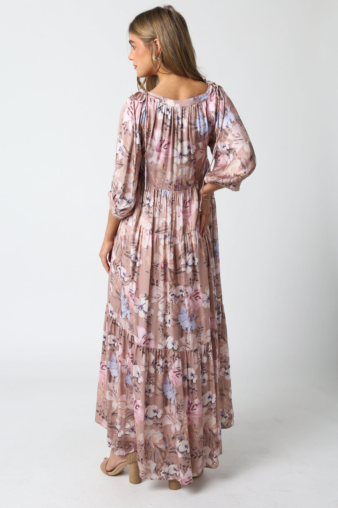 WOMEN'S SHORT SLEEVE FRONT POCKETS LOOSE FIT TIERED FLORAL MAXI DRESS