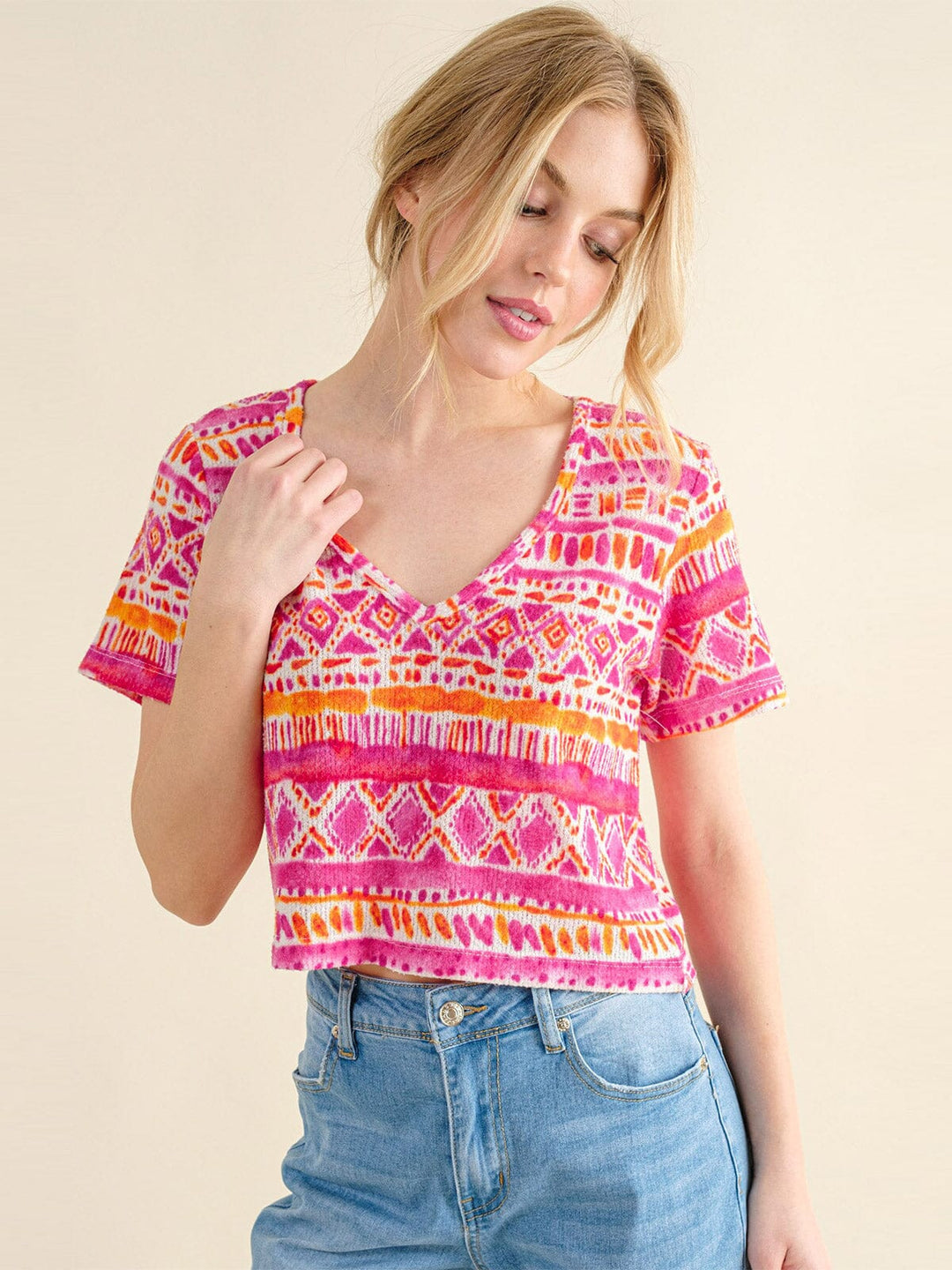 WOMEN'S SHORT SLEEVE V-NECK MULTI PRINT BLOUSE