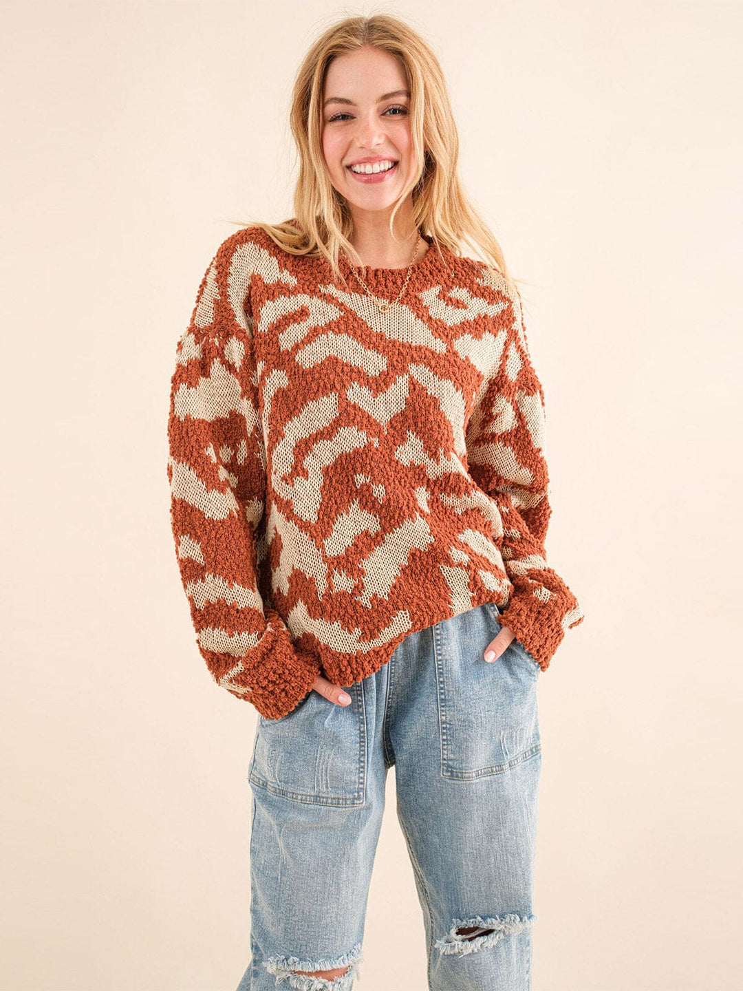 WOMEN'S LONG SLEEVE COLORBLOCK PULLOVER SWEATER