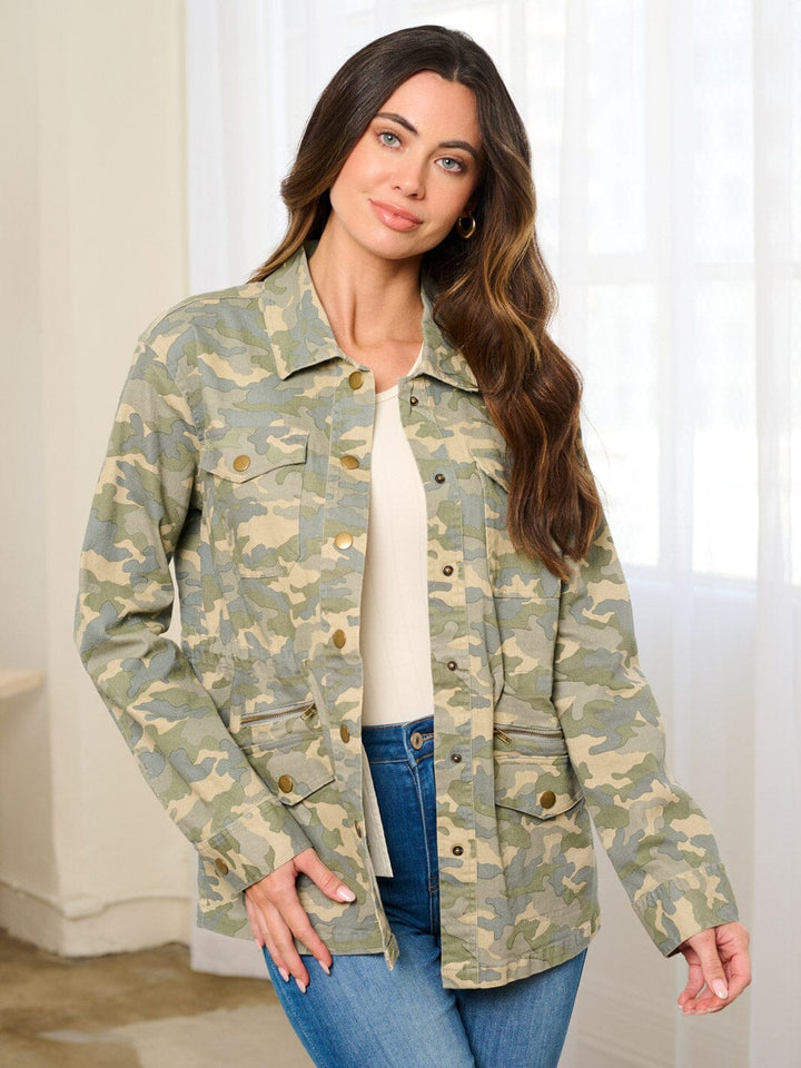 WOMEN'S LONG SLEEVE BUTTON UP POCKETS CAMO PRINT JACKET