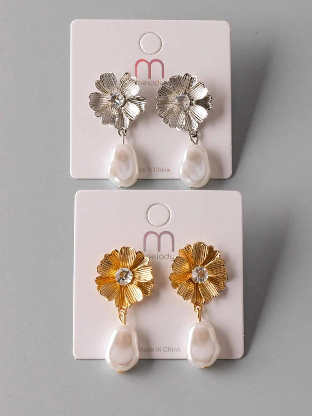 FASHION GOLD & SILVER FLOWER EARRINGS