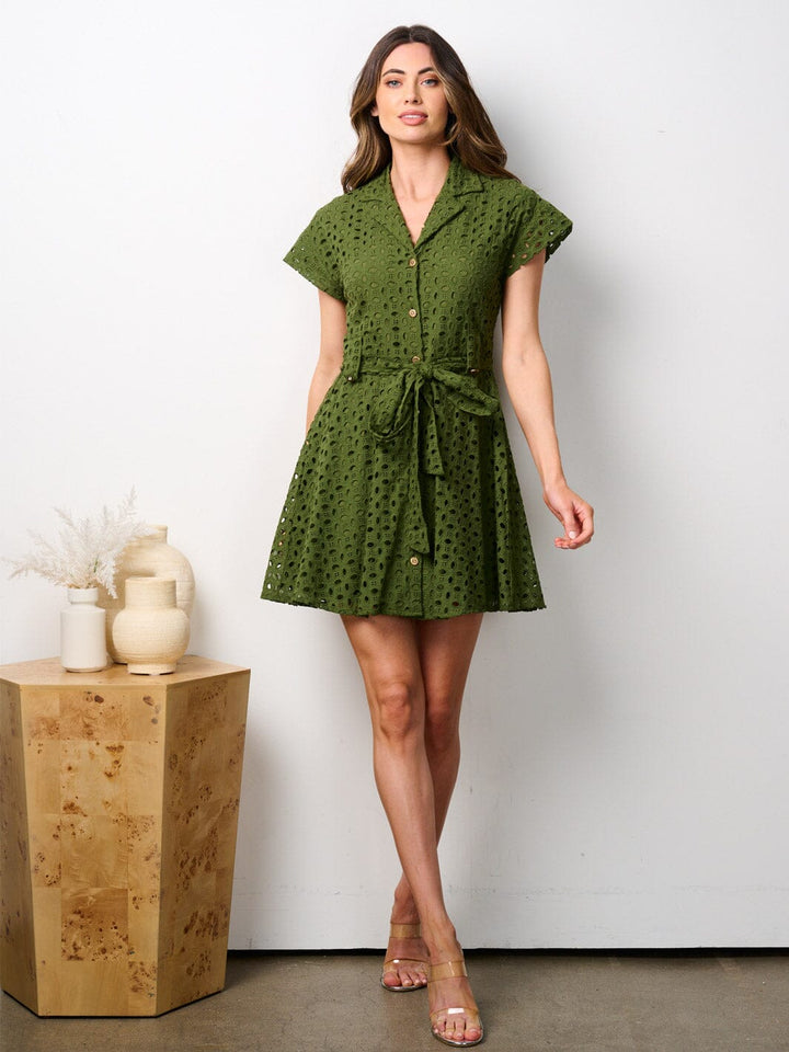 WOMEN'S SHORT SLEEVE BUTTON UP EYELET DETAILED SELF TIE MINI DRESS
