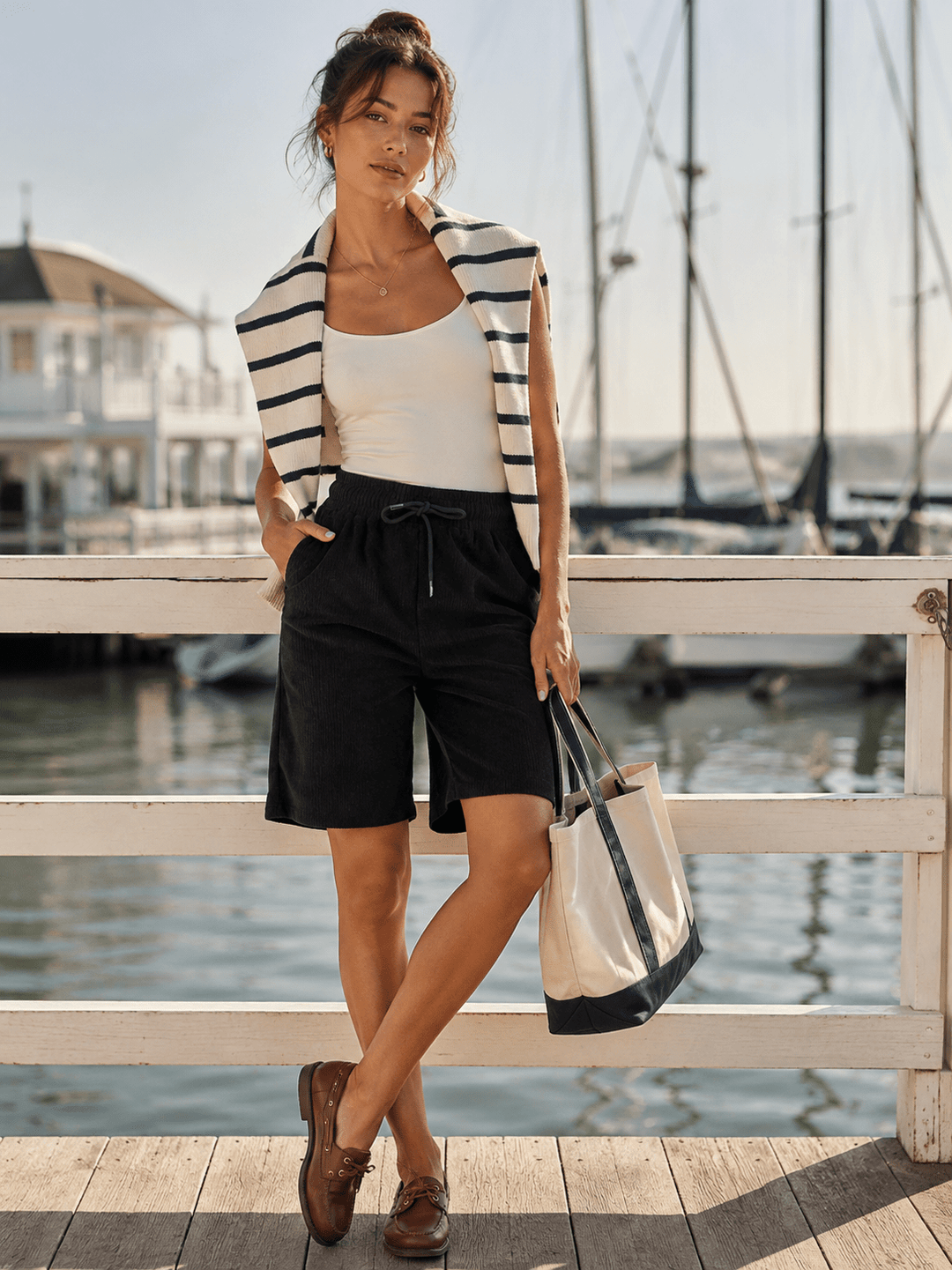 WOMEN'S ELASTIC WAIST POCKETS SELF TIE RIBBED MINI SHORTS