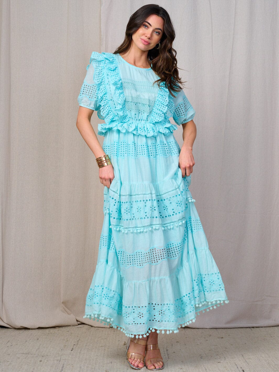 WOMEN'S SHORT SLEEVE RUFFLE EYLET TIERED MAXI DRESS