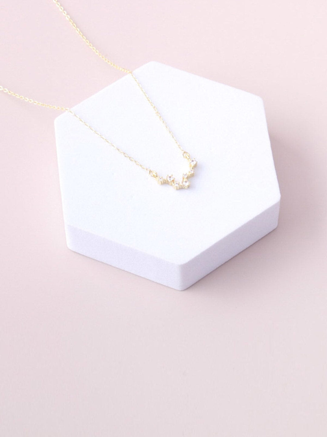 FASHION ZODIAC SIGN NECKLACE