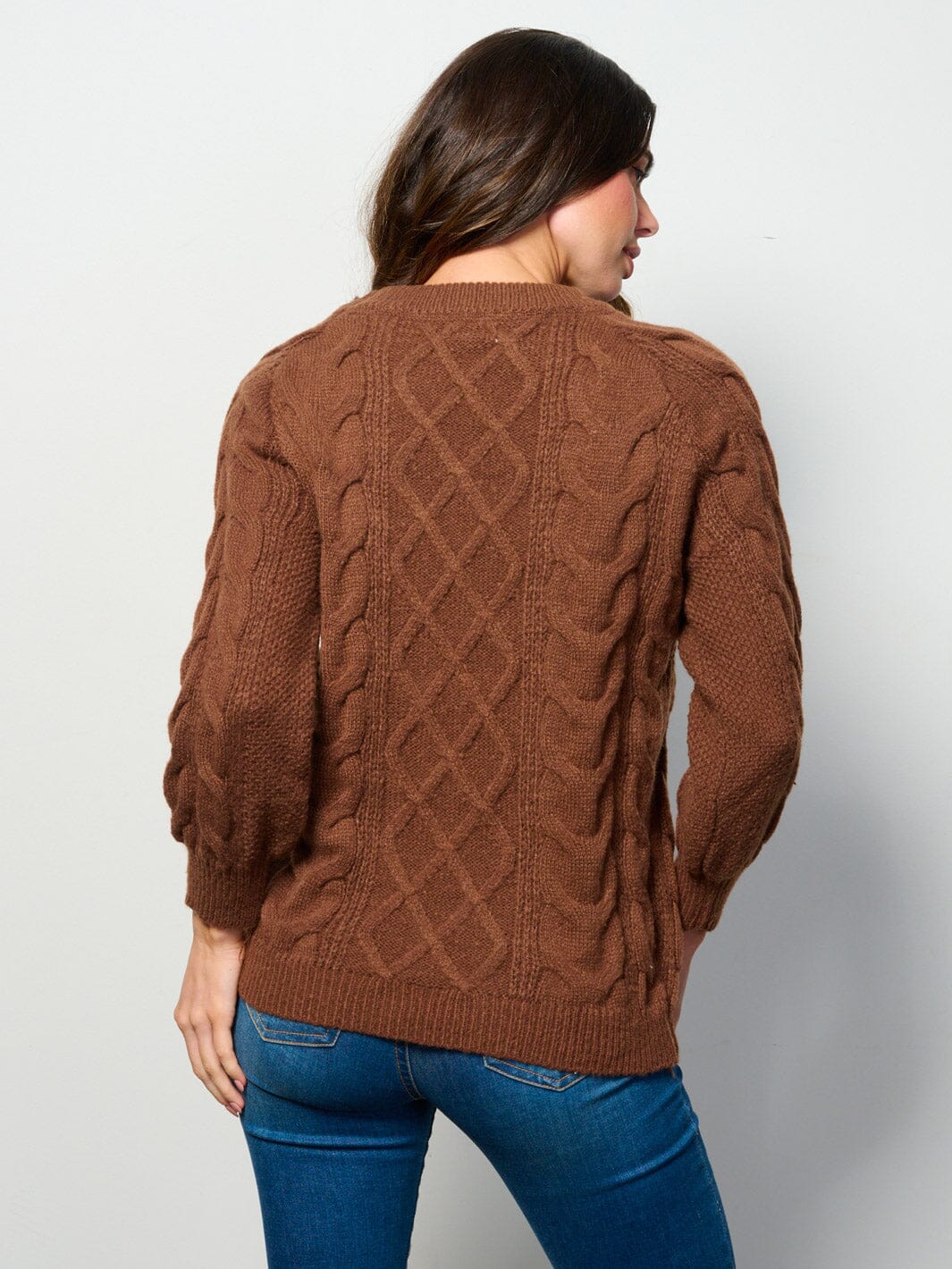 WOMEN'S LONG SLEEVE CABLE KNIT PULLOVER SWEATER