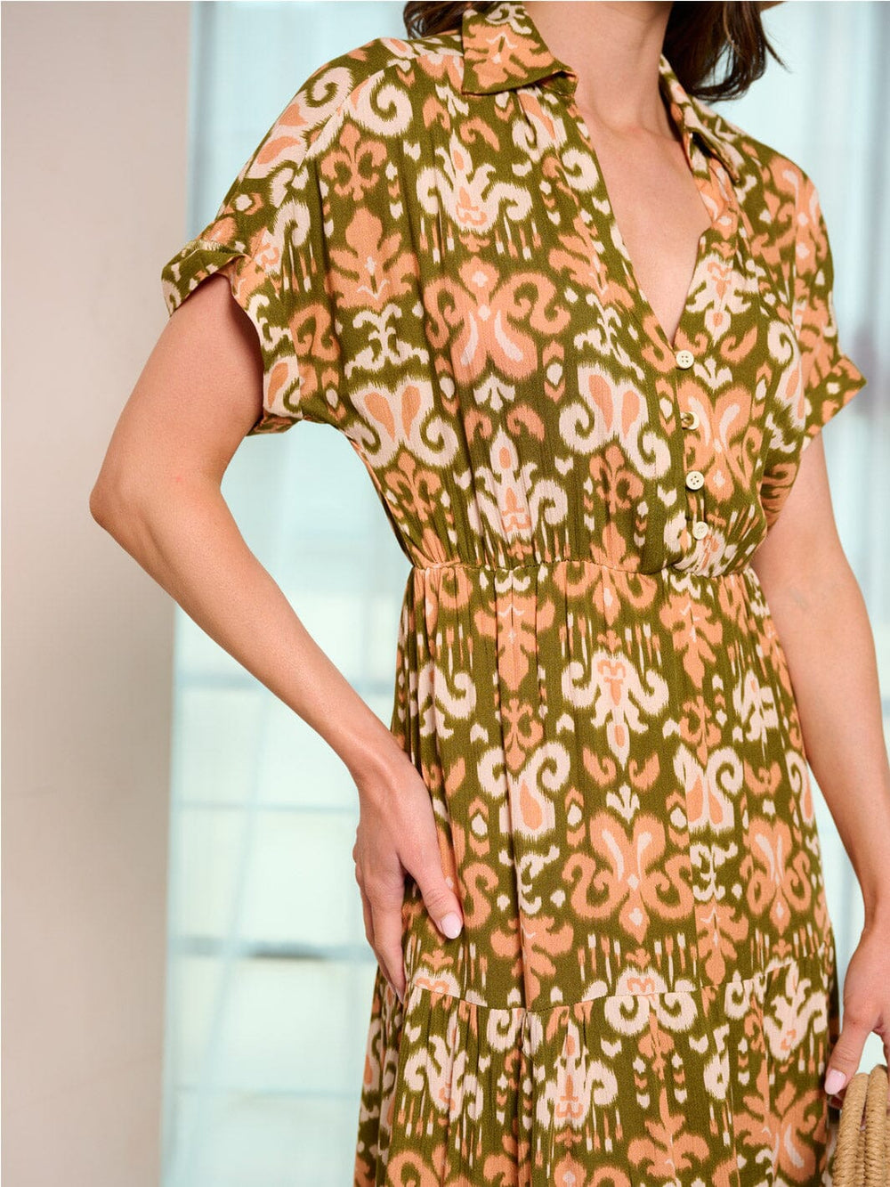 WOMEN'S SHORT SLEEVE V-NECK ELASTIC WAIST MULTI PRINT MAXI DRESS