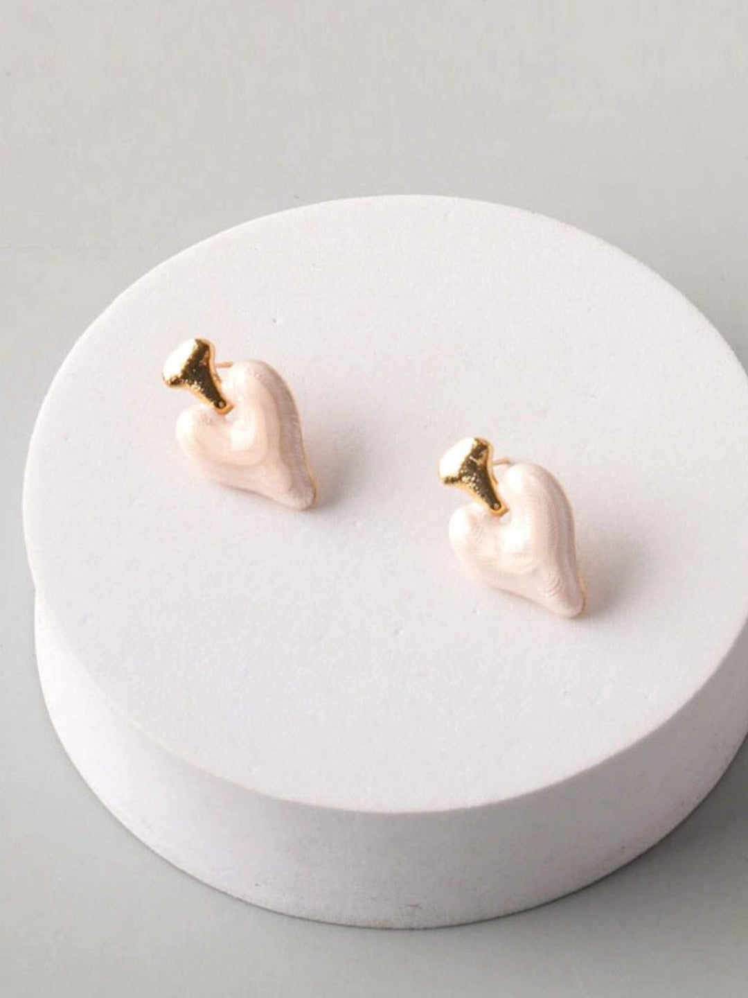 FASHION ASSORTED COLORS HEART MARBLE EARRINGS