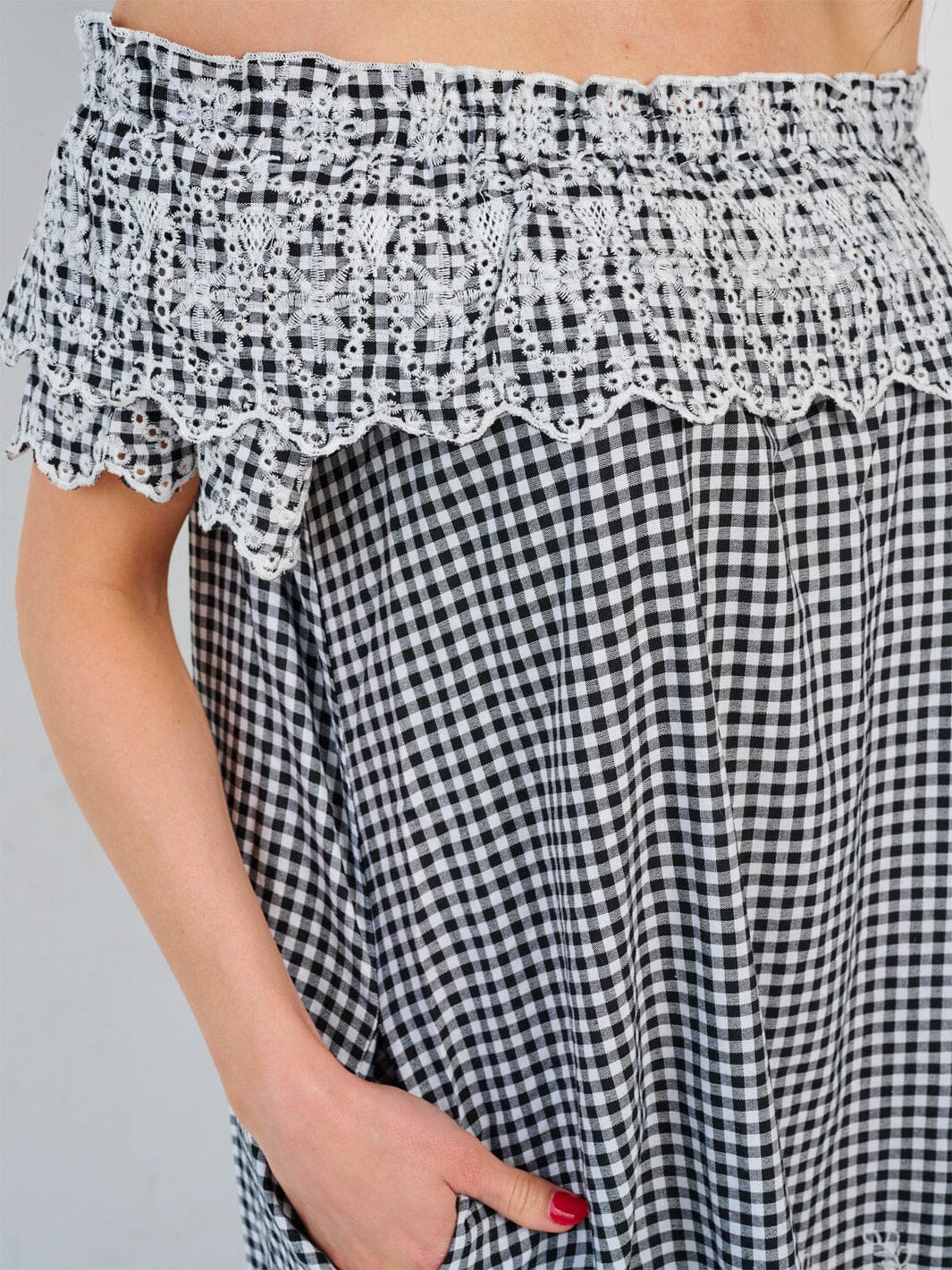 WOMEN'S OFF SHOULDER FRONT POCKETS PLAID CROCHET TUNIC MINI DRESS