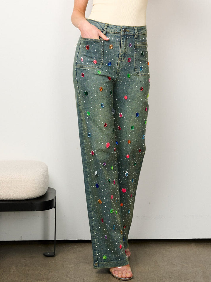 WOMEN'S BUTTON CLOSURE MULTI COLOR STUDS DETAILED DENIM PANTS