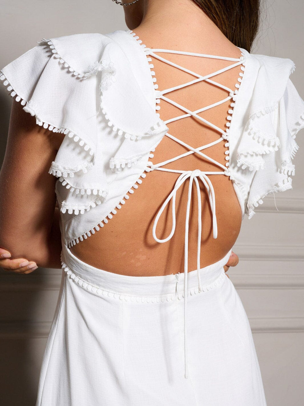 WOMEN'S SHORT SLEEVE V-NECK BACK LACE UP RUFFLE MINI DRESS