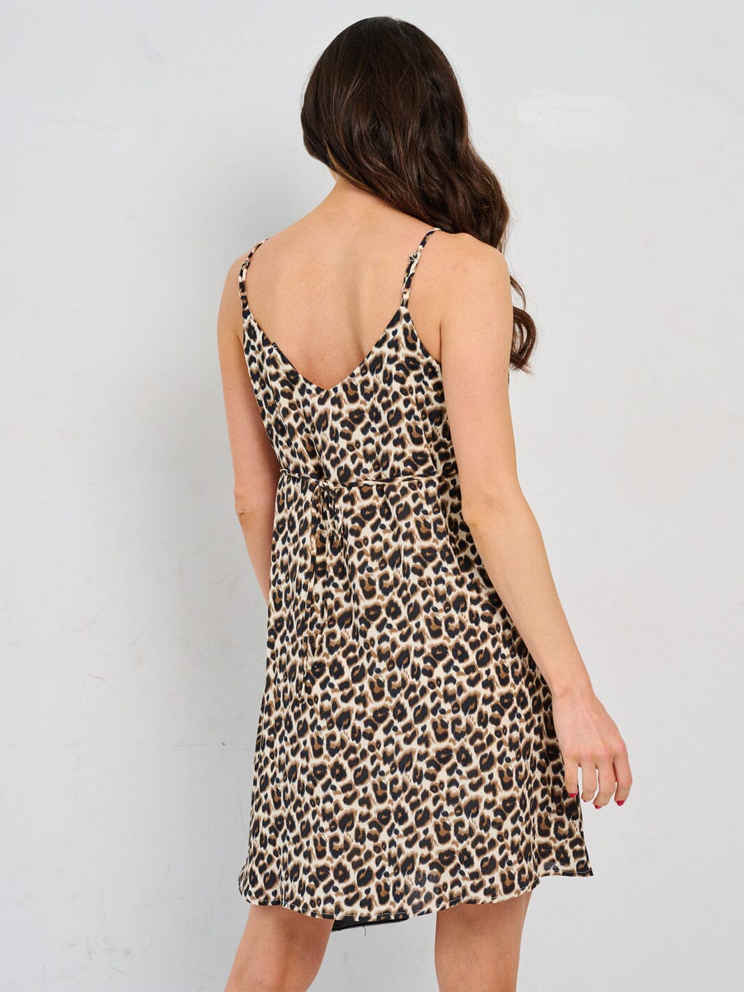 WOMEN'S SLEEVELESS V-NECK ANIMAL PRINT MINI DRESS