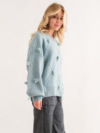 WOMEN'S LONG SLEEVE DETAILED PULLOVER SWEATER