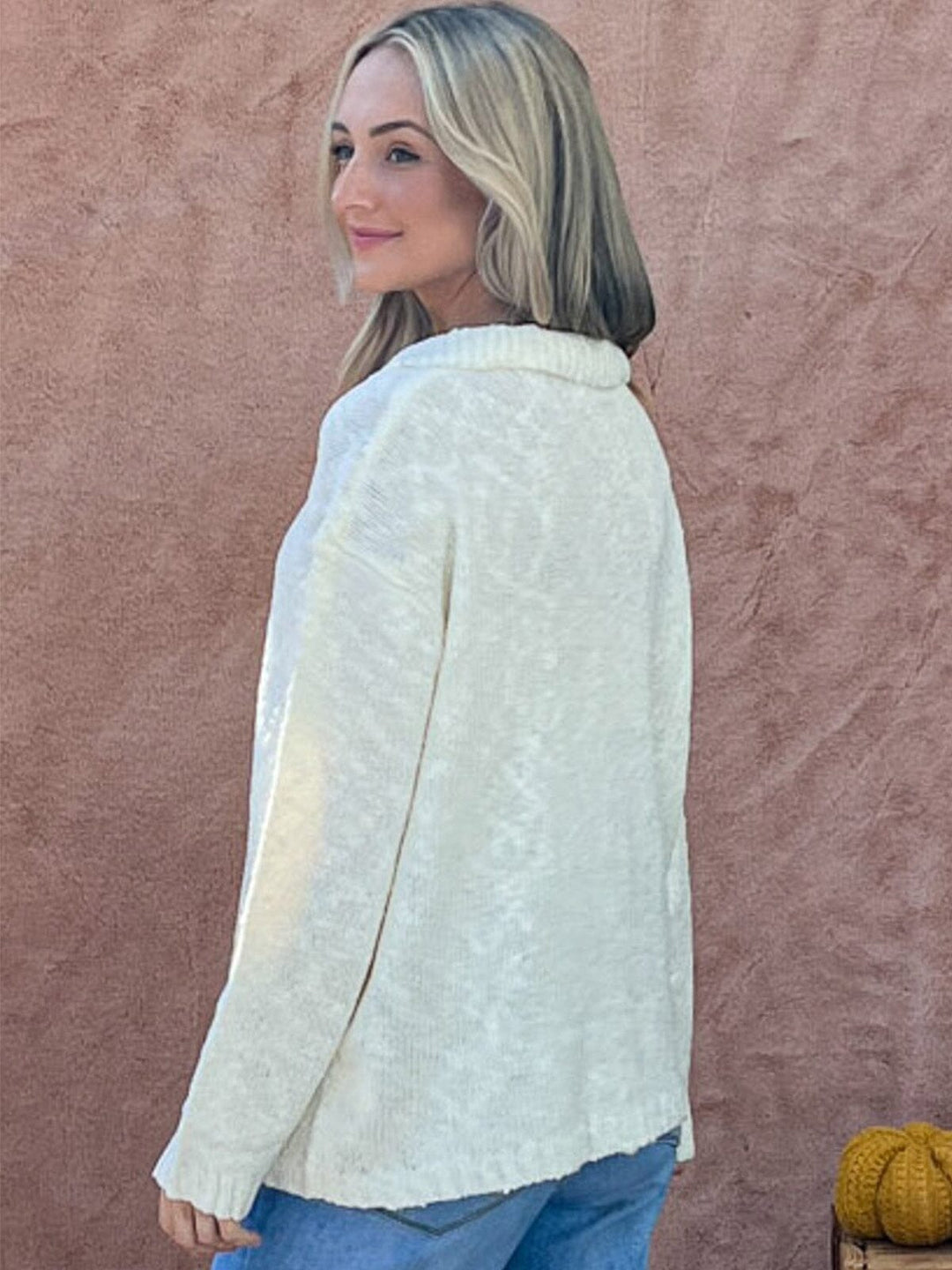 WOMEN'S LONG SLEEVE V-NECK LOOSE FIT KNIT TOP