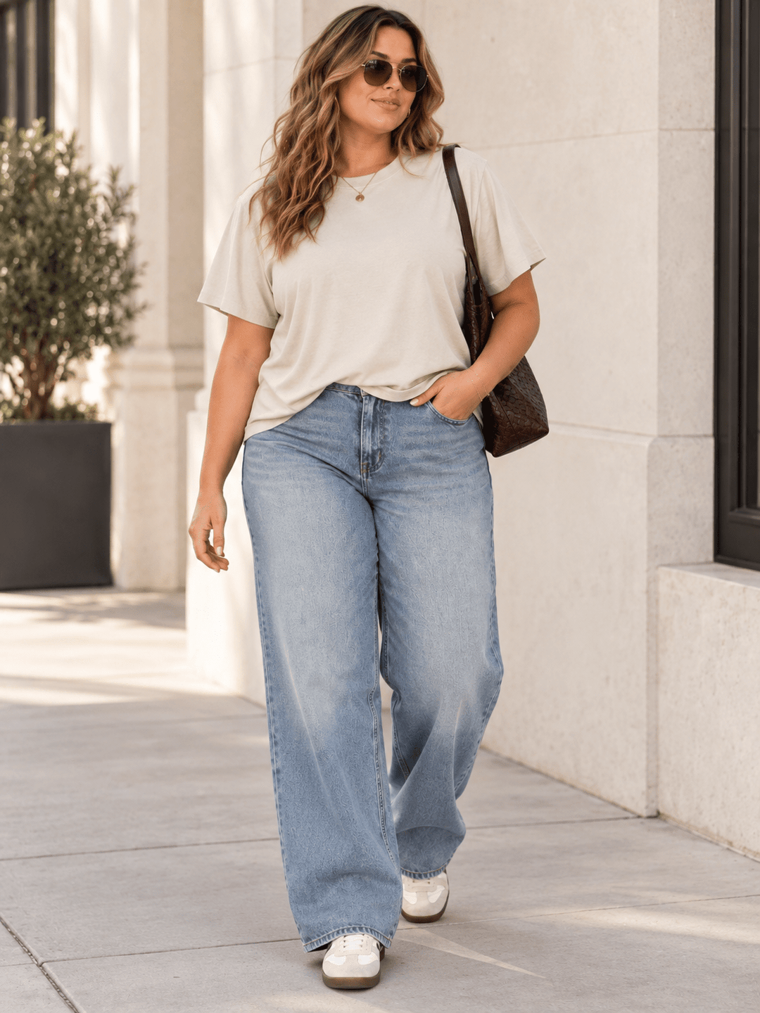 PLUS SIZE SHORT SLEEVE SOLID BASIC TOP