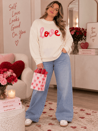 ****PLUS SIZE LONG SLEEVE LOVE PRINT PULLOVER COLORBLOCK SWEATER