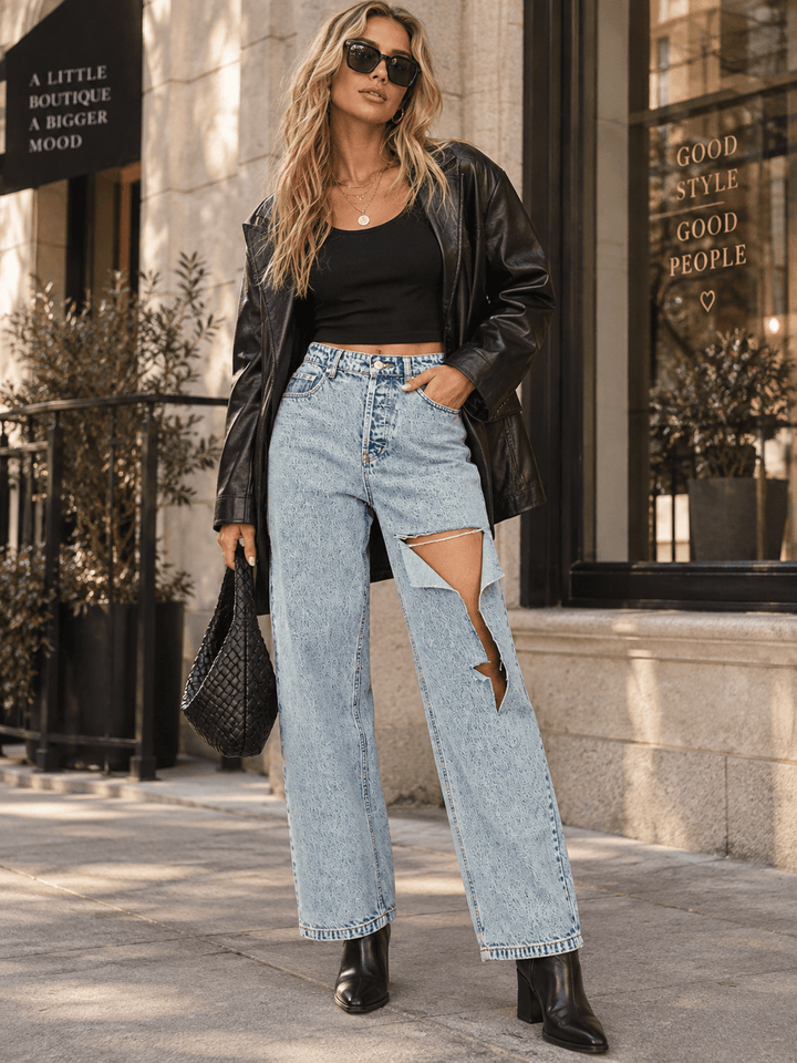 WOMEN'S BUTTON CLOSURE DISTRESS WASHED DENIM STRAIGHT LEG PANTS
